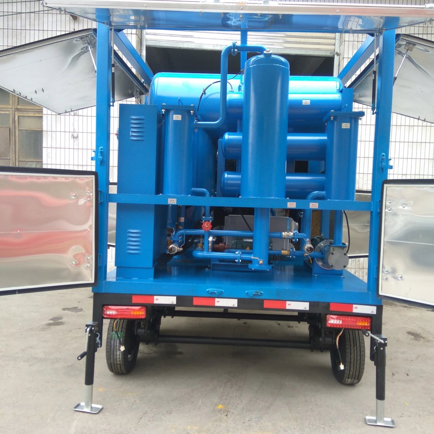 Double Stage Vacuum Dehydrator Degasifier Transformer Oil Purification Plant