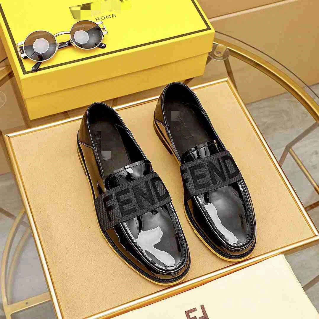 New Style Loafers Business Casual Men&prime; S Shoes Luxury Men Shoes Clutch Shoes Men Shoes Designer Shoes Fashion Shoes