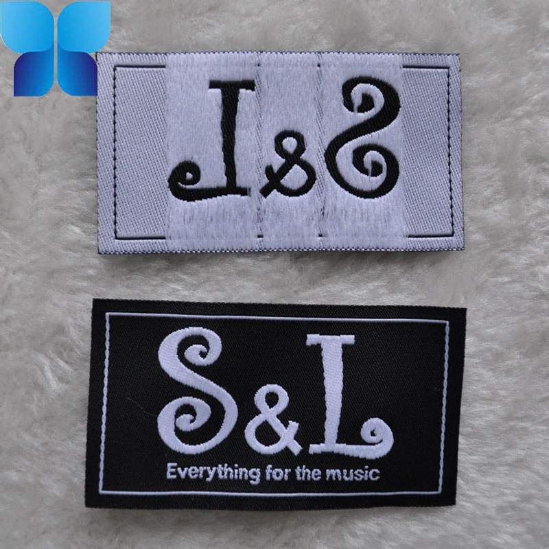 Top Grade Woven Label for Outdoor Clothing/Shoes Brand