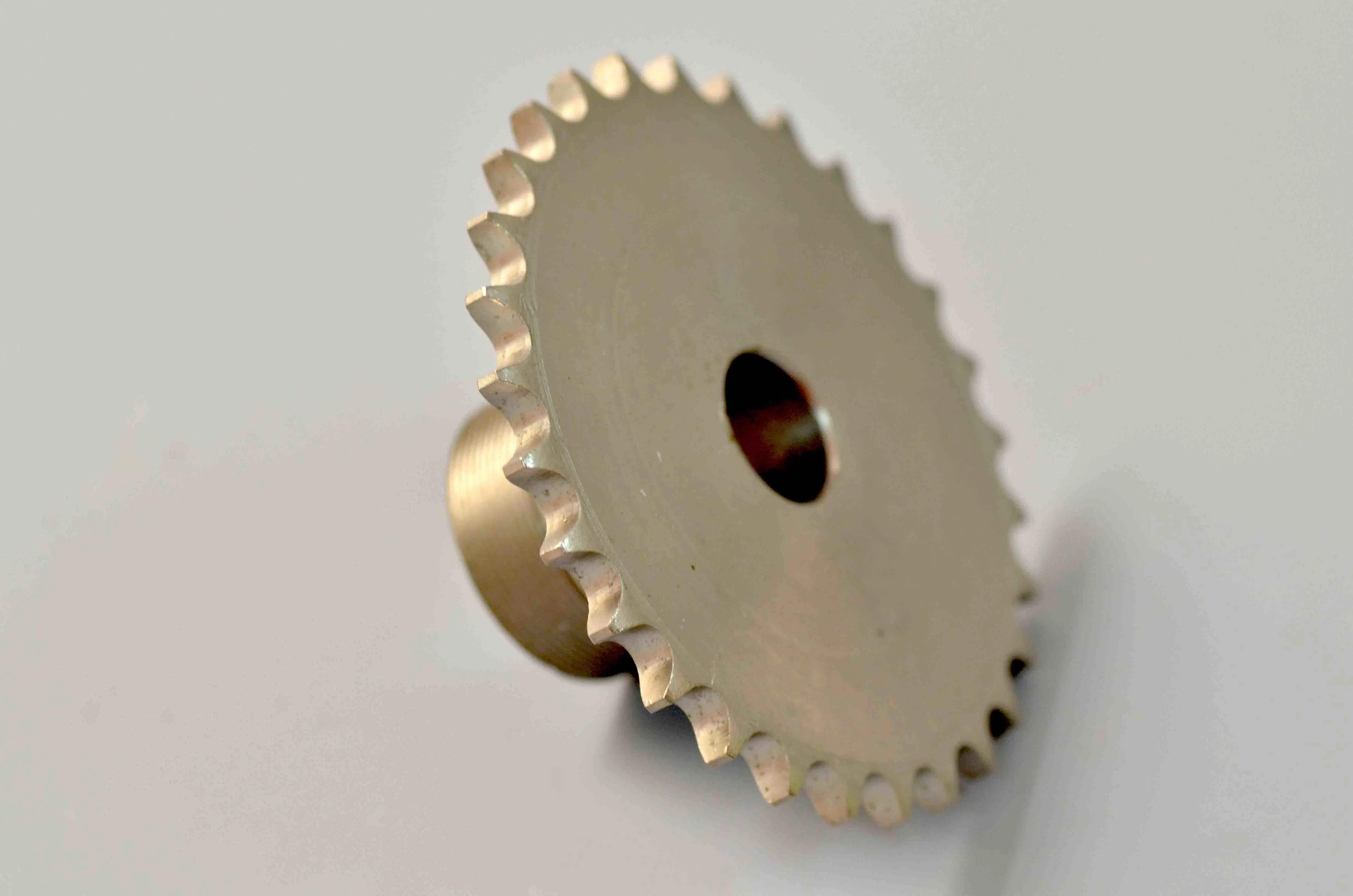 European Standard Steel Material Stock Sprocket Chain Wheel