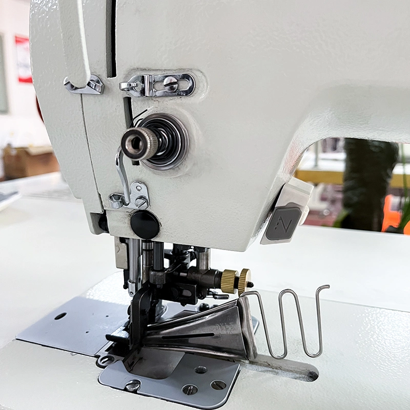 Fq-0312s-Qt Manufacturers Wholesale/Supplier Household Medium Thick Material with Knife Flat Seam up and Down Compound Feeding Industrial Heavy Duty Sewing Machine