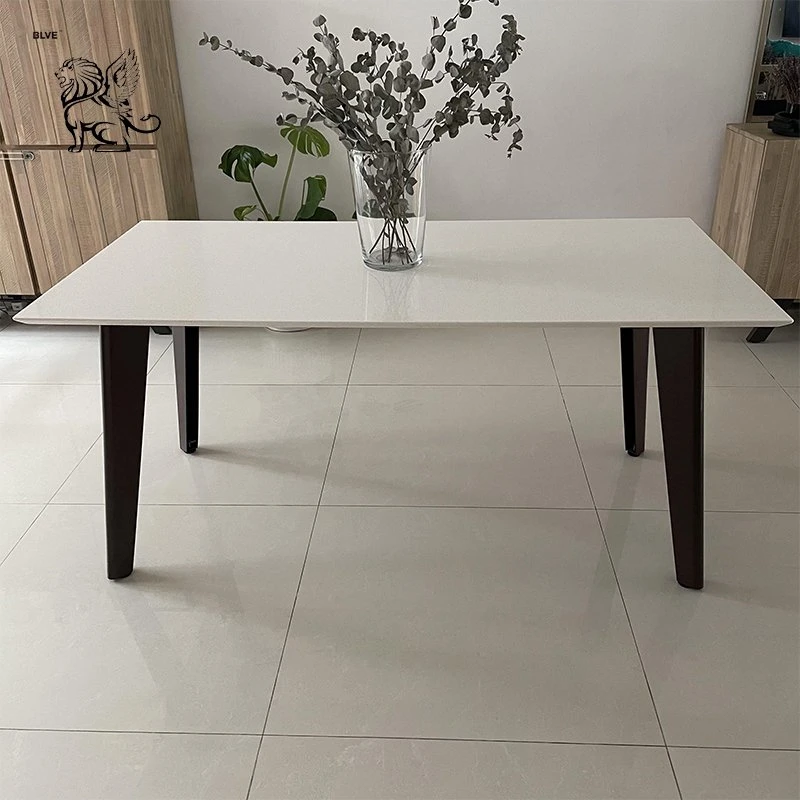 Luxury Modern Furniture Original Italy Style White Calacatta Quartz Stone Top Dining Tables Factory Sale