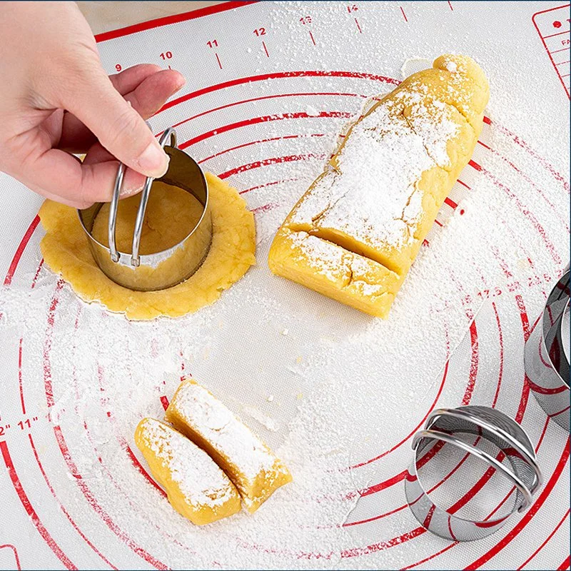 Jeu de pinces coupantes à biscuits rondes (5 pièces/jeu) pinces coupantes à biscuits circulaires avec poignée, pince coupante à fondant, outils de pâte à pâtisserie professionnels, pinces coupantes à moules à mousse Esg15704