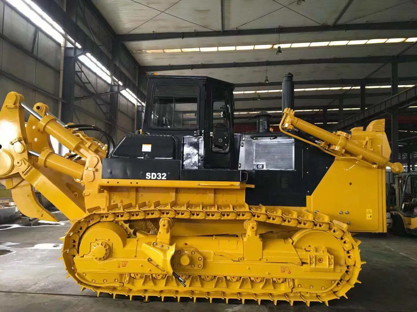 China máquina de construcción Pesados Shantui aplanadora, SD16 Excavadora 160HP con Single-Shank Rip