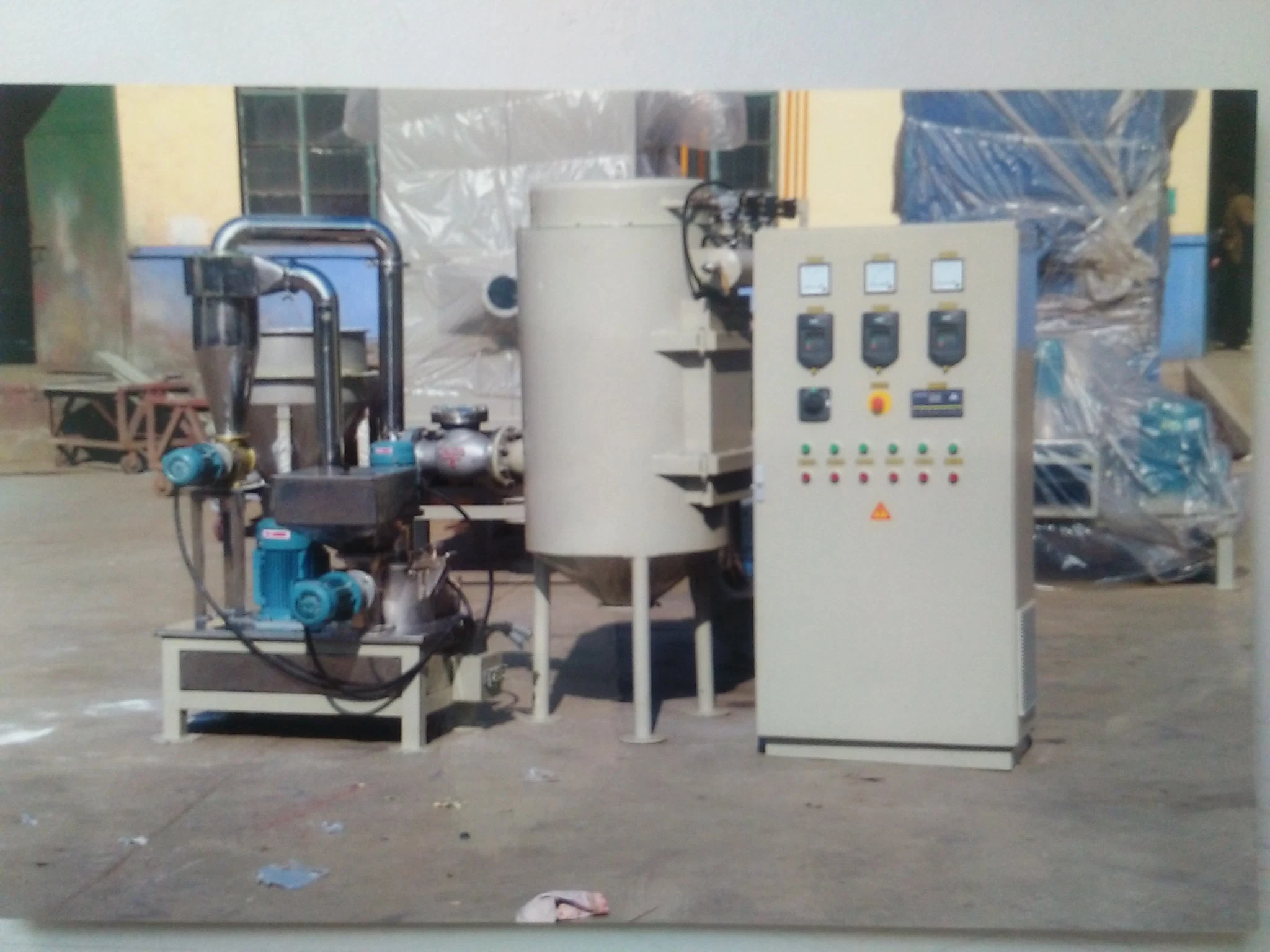 High Level Electrostatic Powder Coating Processing Machines for Powder Coatings Manufacturing