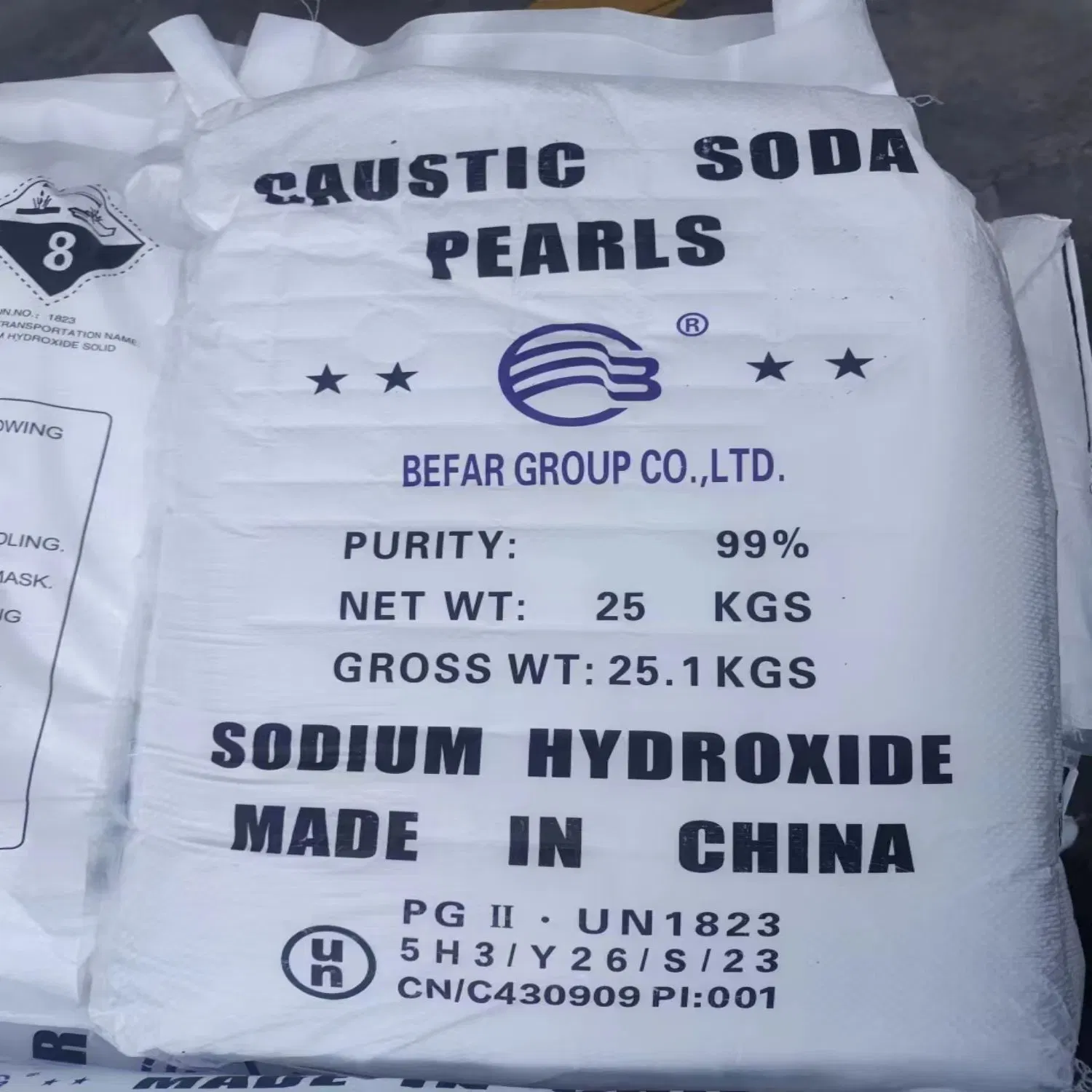 Caustic Soda Liquid CAS No. 1310-73-2 Food Grade Sodium Hydroxide