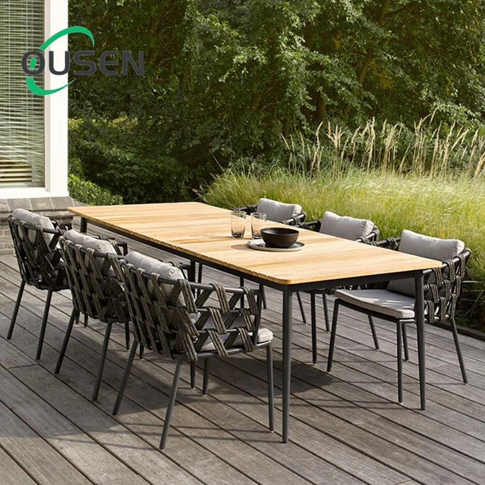 High End Synthetic Wicker Woven Dining Room Furniture Outdoor Handmade Rattan Table and Chairs