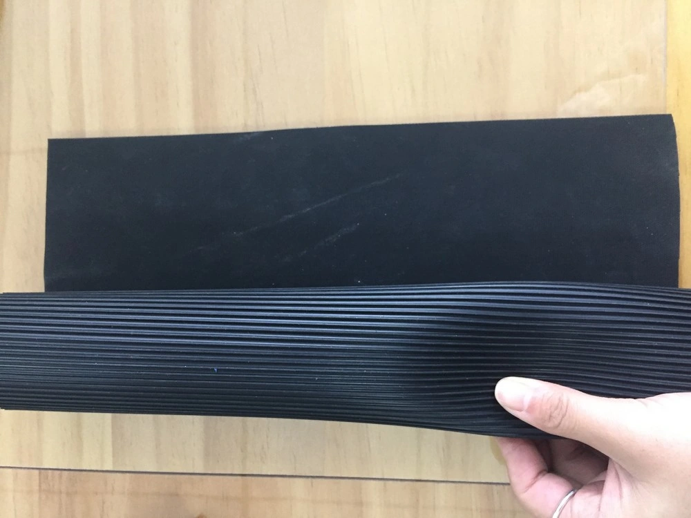 Insulated Fine Ribbed Rubber Mat for Floor Roll Packing