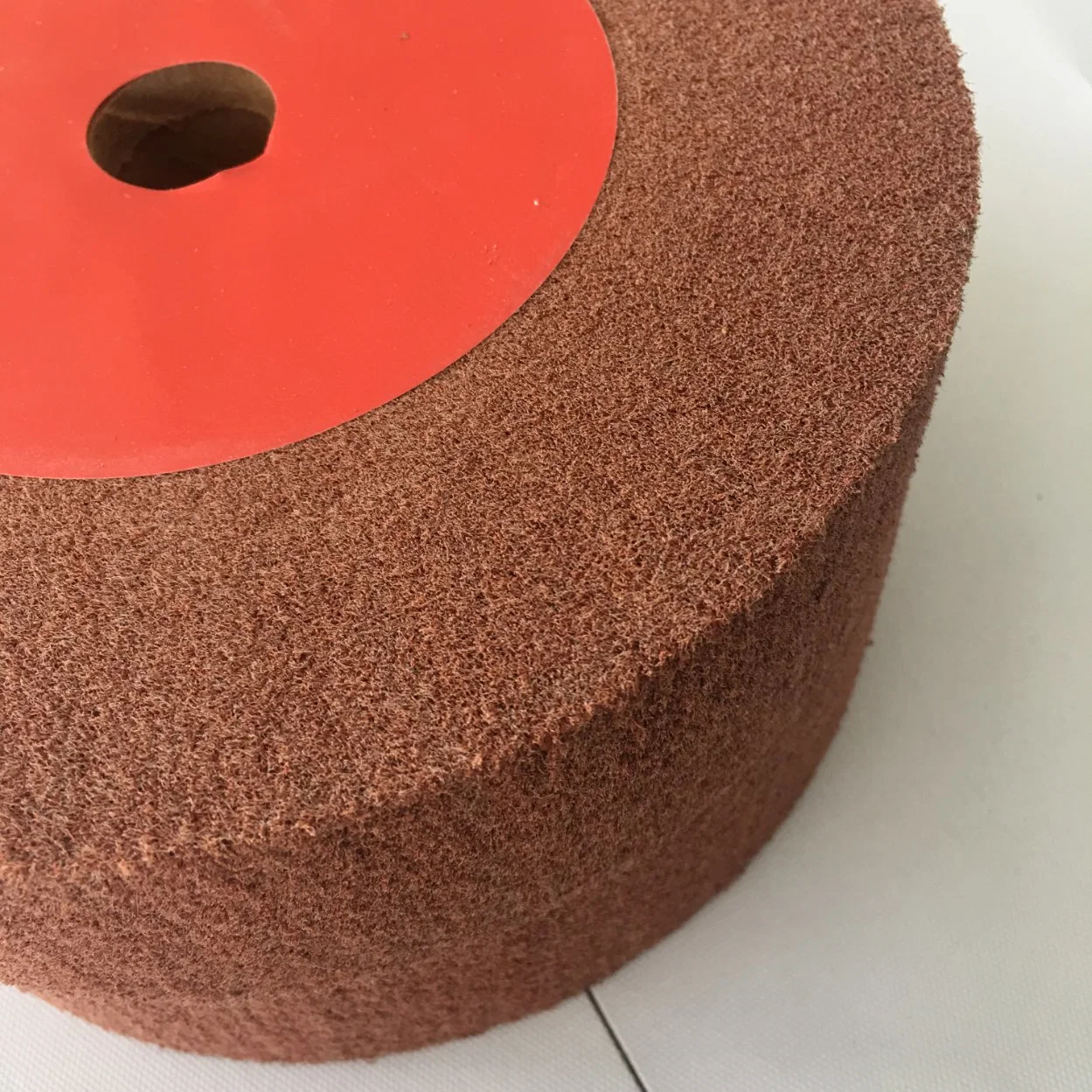 Non Woven Polishing Wheel with Wholesale/Supplier Price as Abrasive Tooling for Polishing