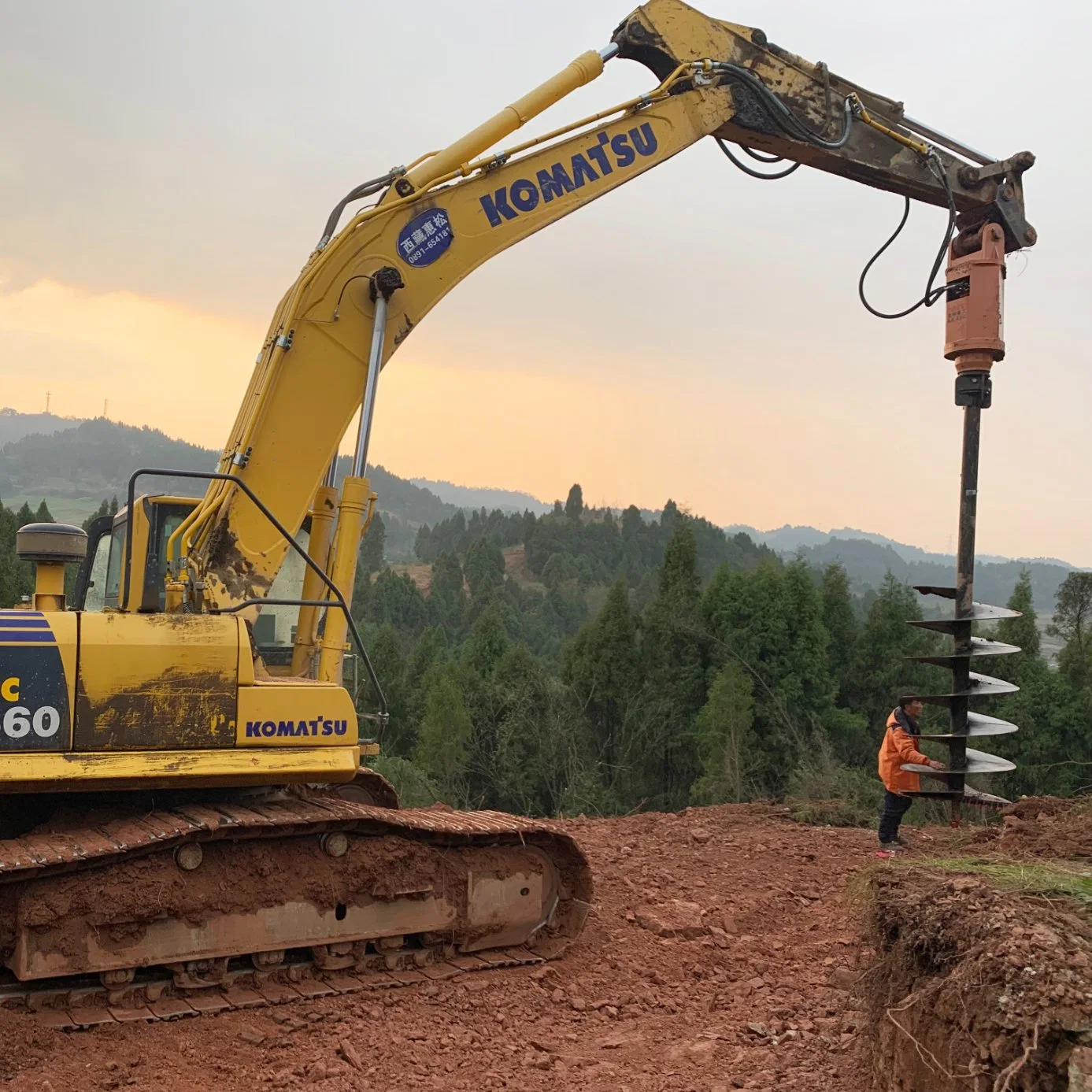 Accionamiento del sinfín Yichen 5000N para el sinfín hidráulico de la excavadora 3-4,5t