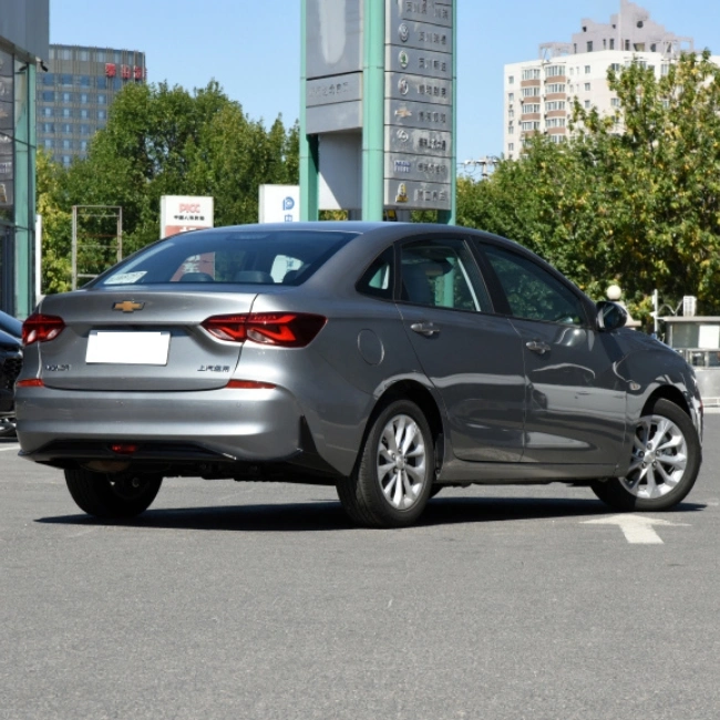 2023 Chevrolet Monza 1,5T Yuexiang Version Benzoline 4-türige Limousine mit 5 Sitzplätzen Chinesische Günstige Gebrauchtwagen 0km qualitativ hochwertige New Energy Car Auf Lager