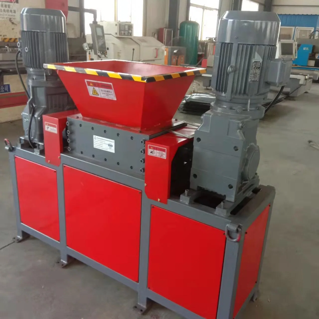 Double Motor Crushing Machine Shredder Machine