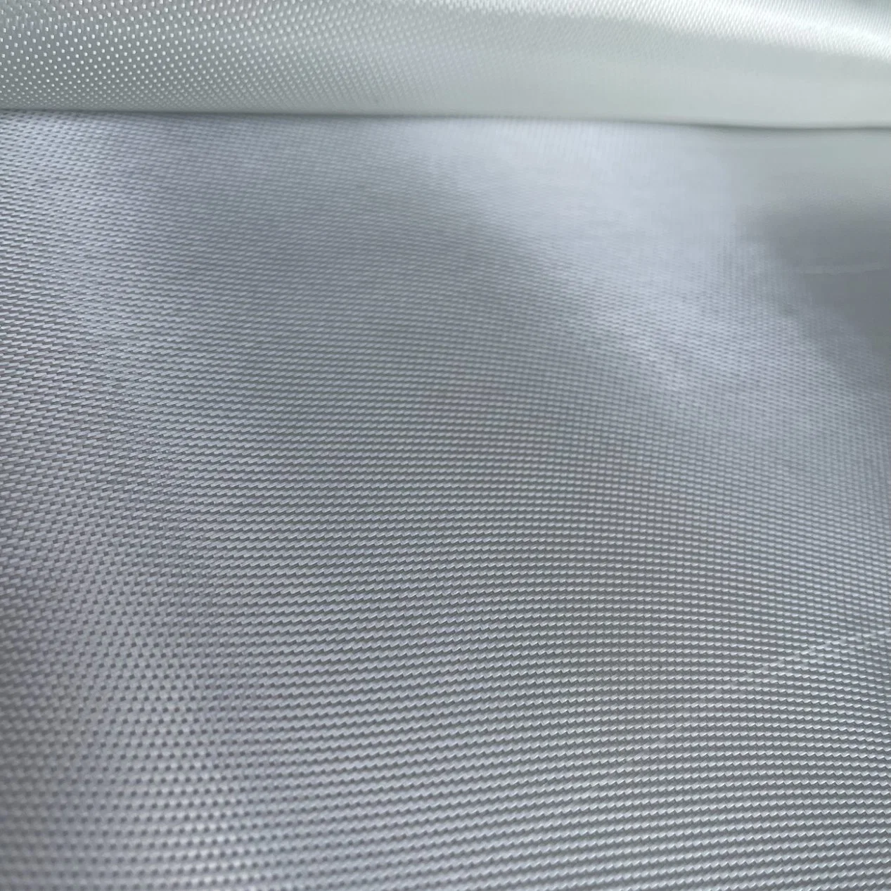 China High Quality Fiberglass Cloth 7781 E-Glass for Aerospace/Automotive Industry/Construction Industry
