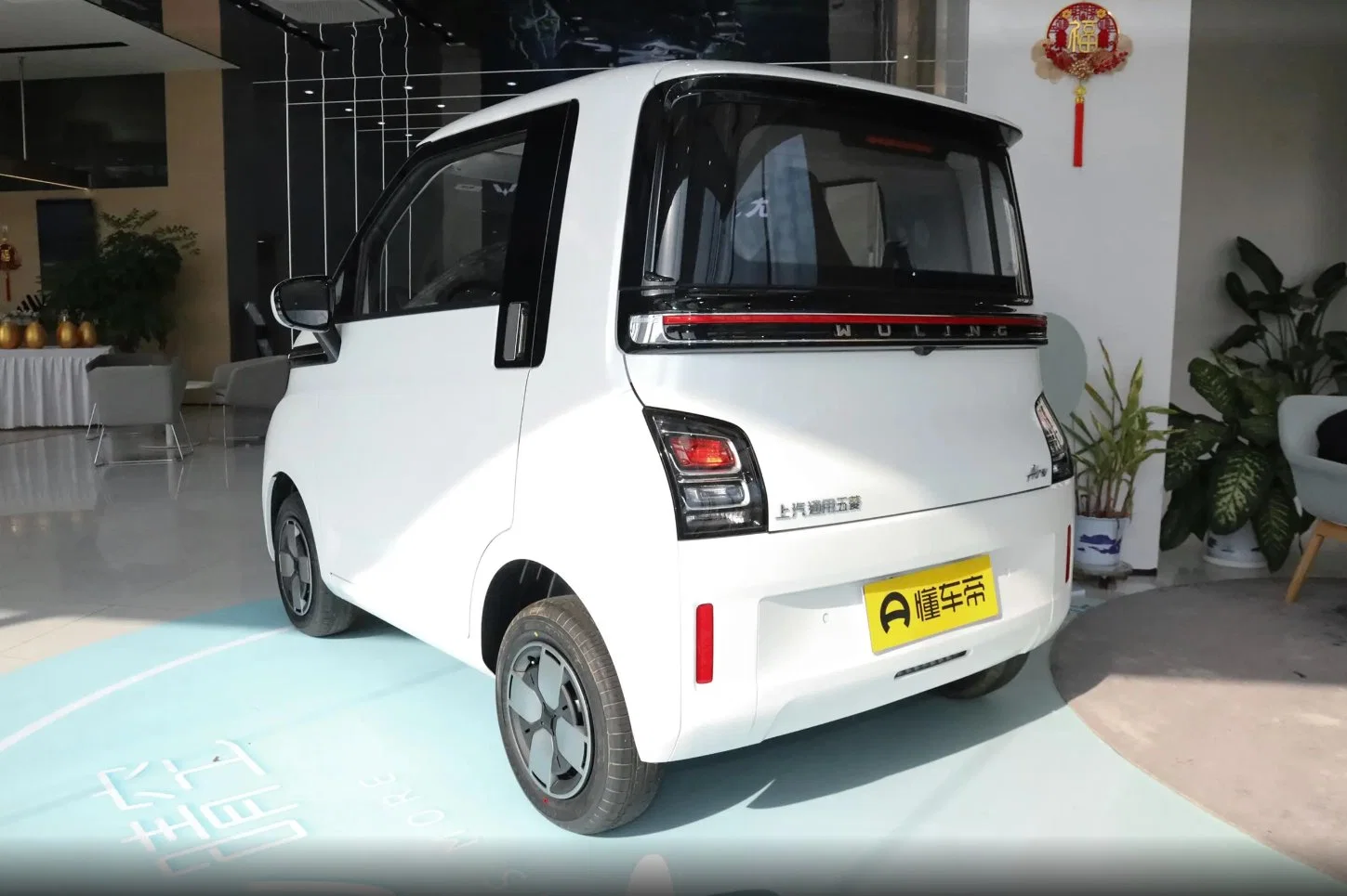 Wuling Air EV Clear Sky 2022 Micro Pure Vehicle Mini EV Car Electric.