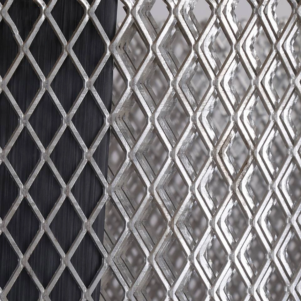 Steel Wire Mesh Metal Perforated Expanded Metal in Rhombus Mesh