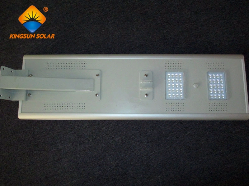 Powerful 40W Solar Integrated Street Light