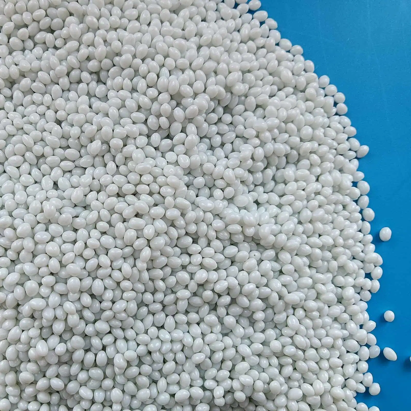 Pet Resin Polyethylene Terephthalate Plastic Raw Material for Bottle Making