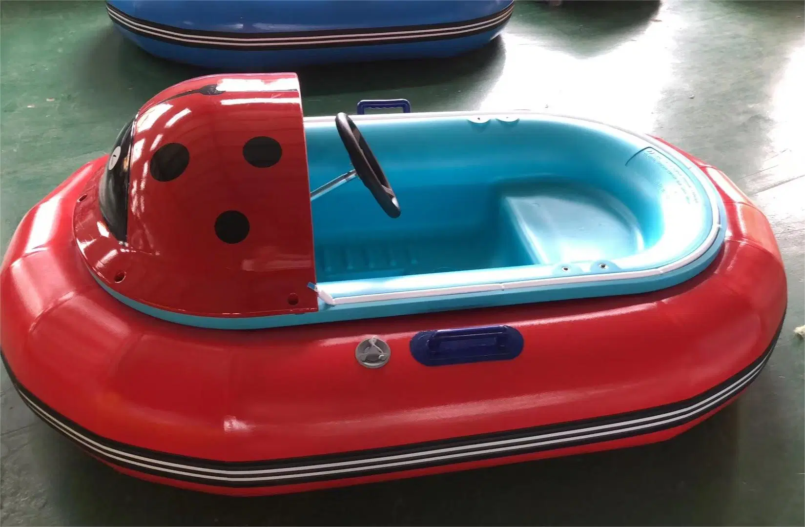 Professional Supplier Kids Fun Children Electric Duck Shape Inflatable Motor Bumper Boat