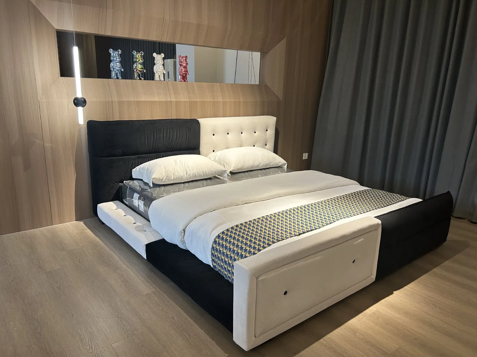 Nordische Möbel Polsterung Designer-Betten Classic Doppel Italienisch Kingsize Minimalistisches Bett Aus Weichem Mikrofaserleder