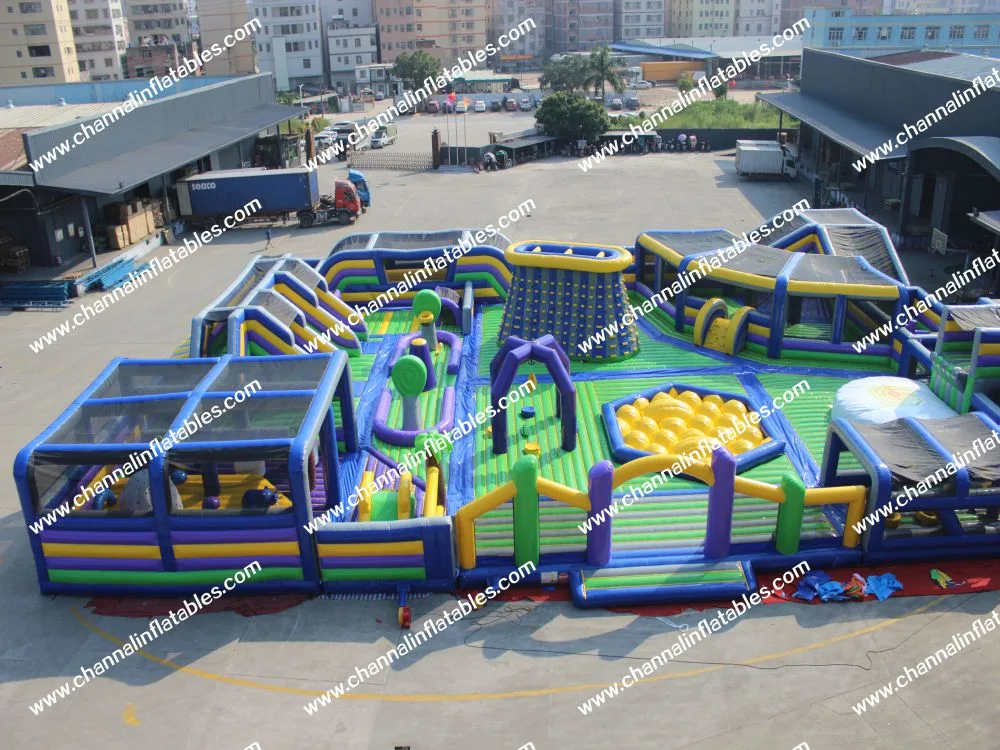 La bille de la fosse et faites glisser le parc à thème gonflable, obstacle Aire de jeux intérieure