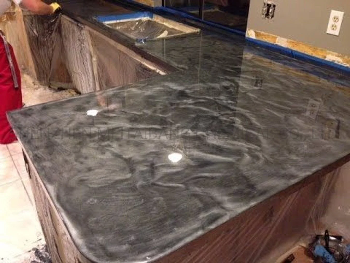 Extremely Durable Metallic Epoxy Countertop Top Finish