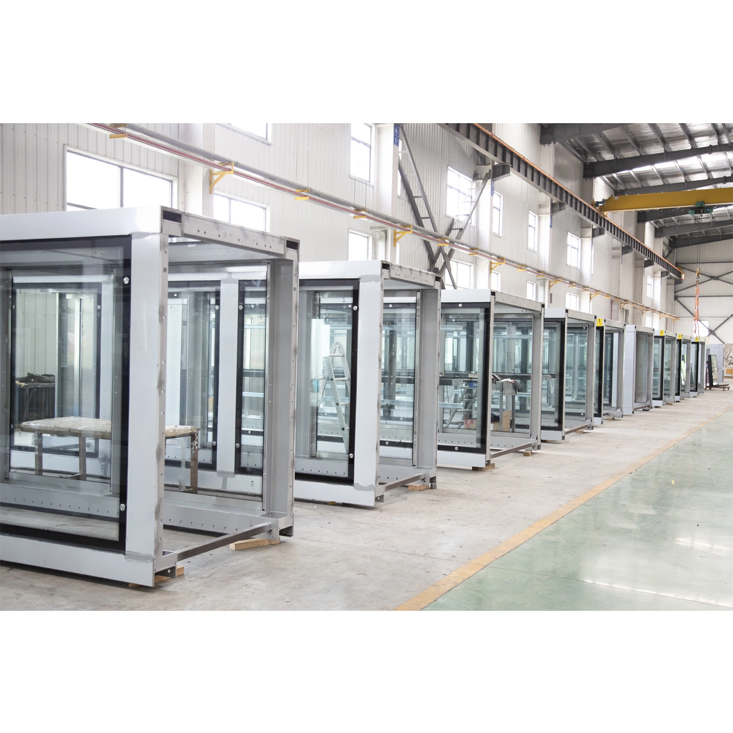 Commerical Factory Price Cargo Lift for Logistics