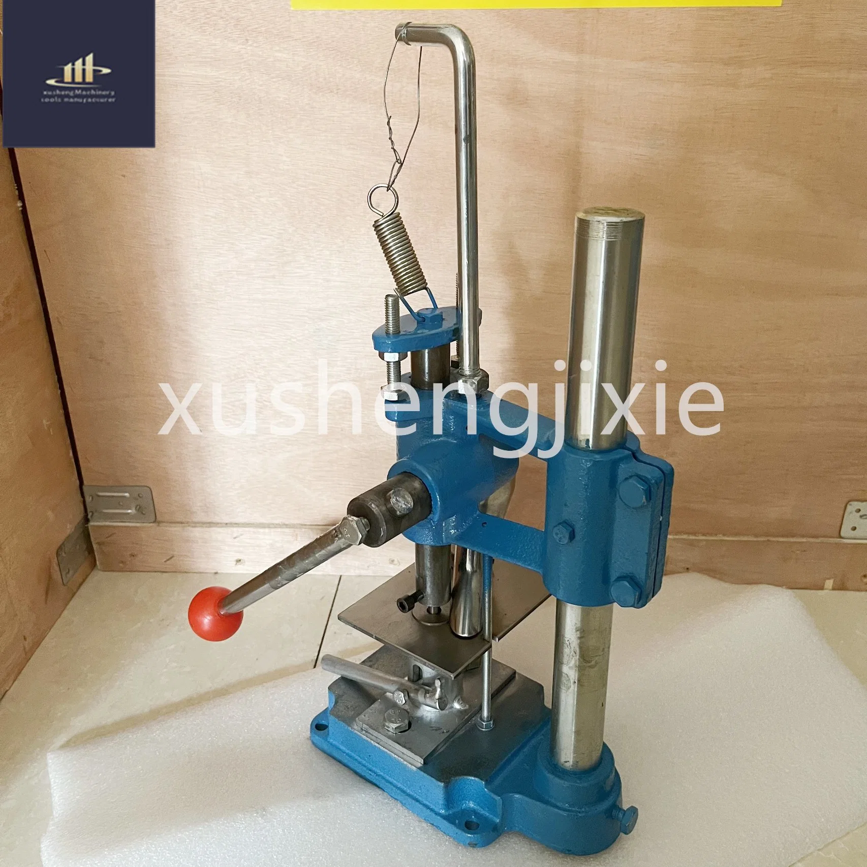 Blue Manual Hand Punch Tablet Press Machine Herbal Powders Punching Machine Laboratory Small Pharmaceutic Pill Stamping Machine