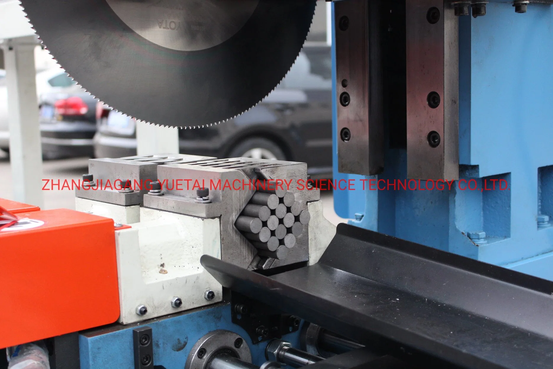 CNC Full Automatic Metal Stainless Steel Aluminum Pipe Tube Cutting Machine Sawing Cutter Machine