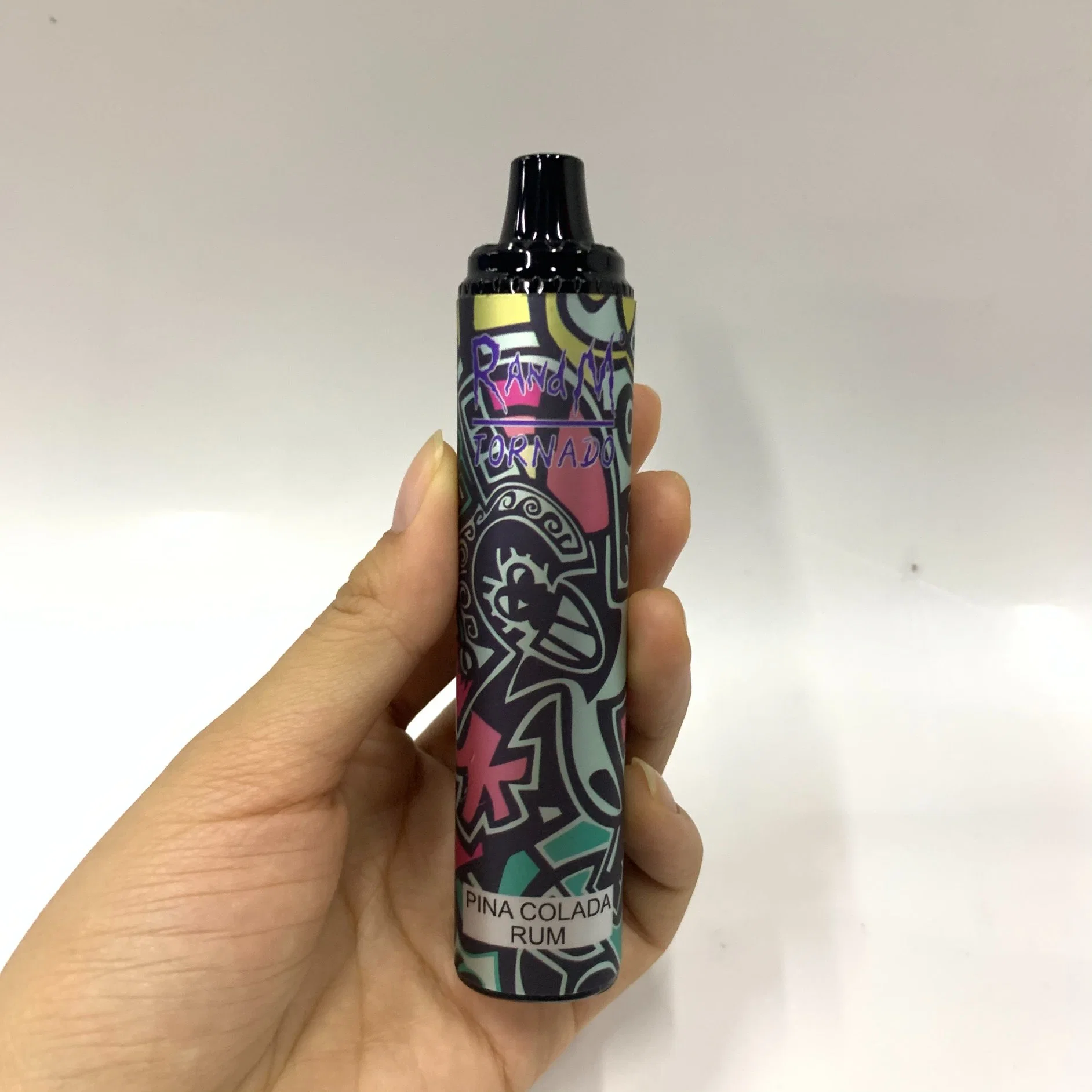 Comercio al por mayor nueva fábrica de tabaco precio directo de 6000 inhalaciones 12ml de E-Liquid Type-C Recgarge Vape Pen