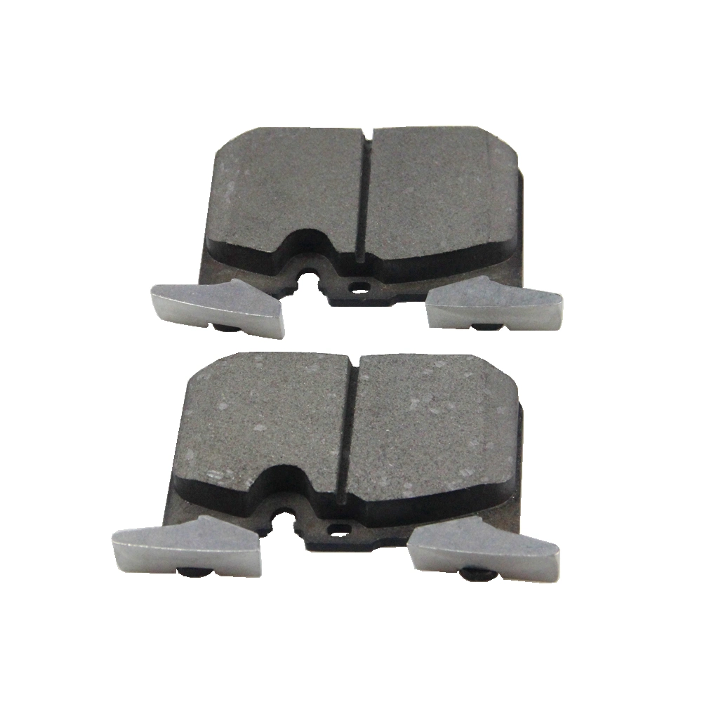 Factory Supplies D1609 Good Qualtity Semi-Metallic Auto Brake Pad for BMW 2 Convertible