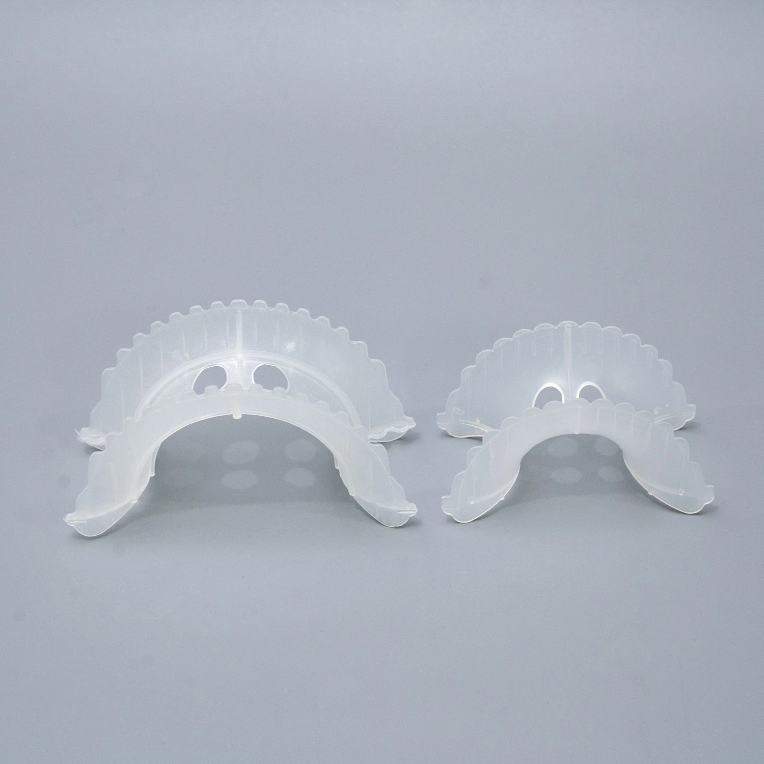 Heat Resistance PE 50mm Plastic Super Saddle Ring for Absorption Tower Packing