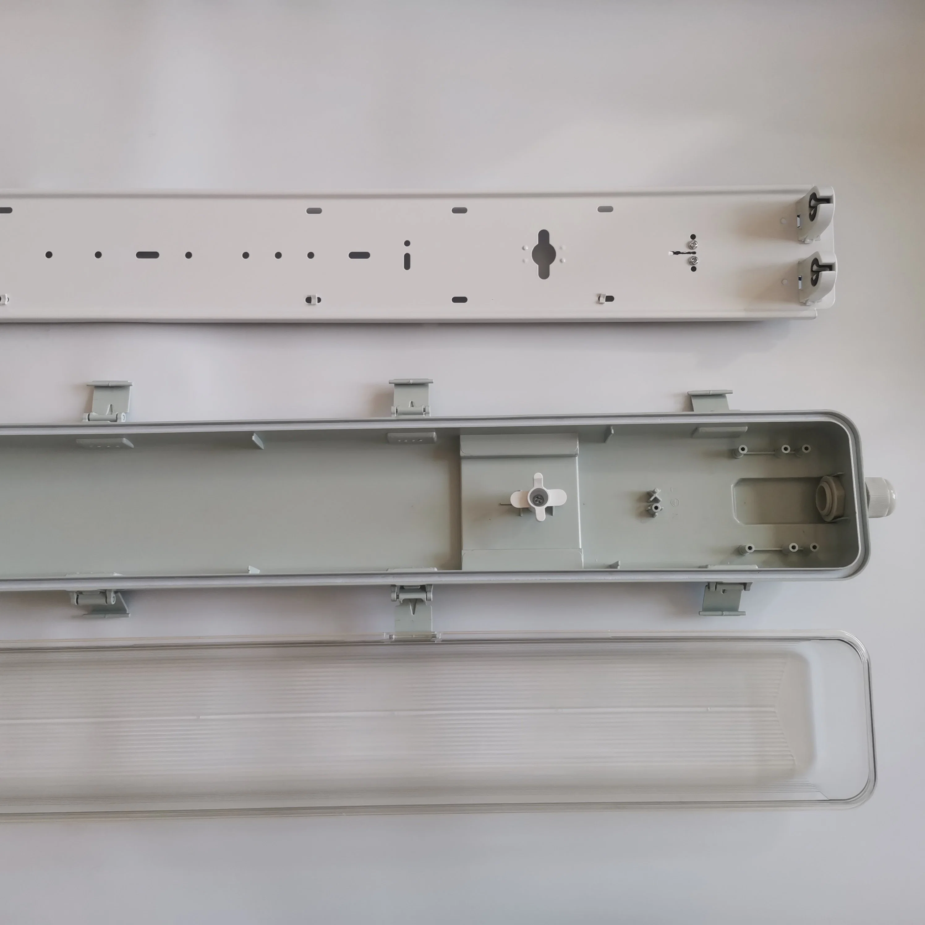 IP65 Ik08 Waterproof Lighting Fitting Fixture for T8 LED Tubes