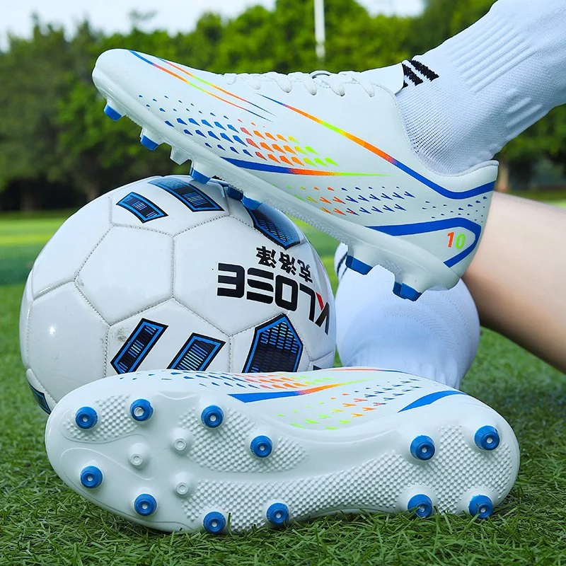 جديد الوصول أزياء أحذية كرة القدم في الداخل وفي الهواء الطلق أحذية كرة القدم