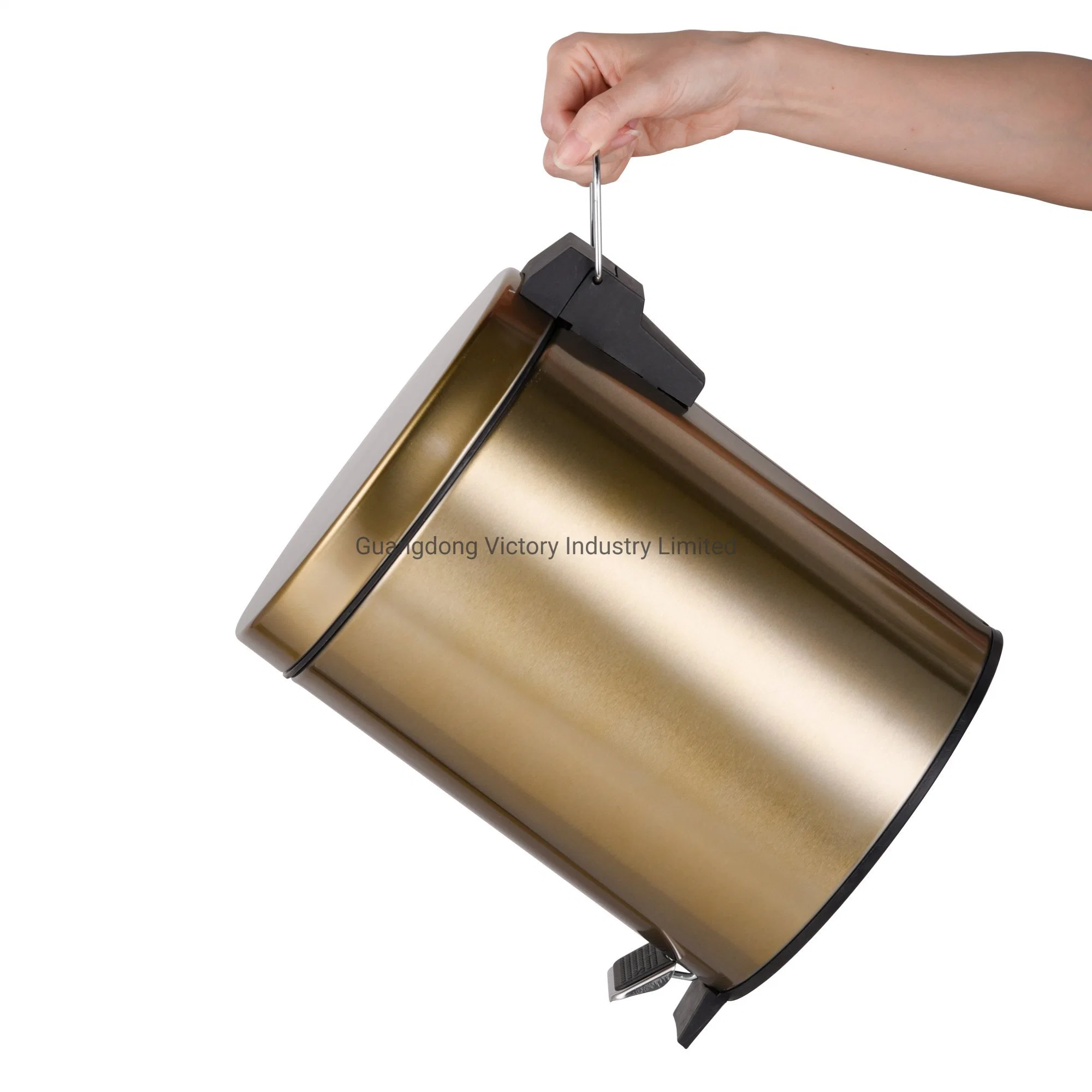 Round Shape Gold Stainless Steel Waste Bin Hotel Bathroom Pedal Trash Can Step Dustbin with PP Inner Bucket Soft Closed