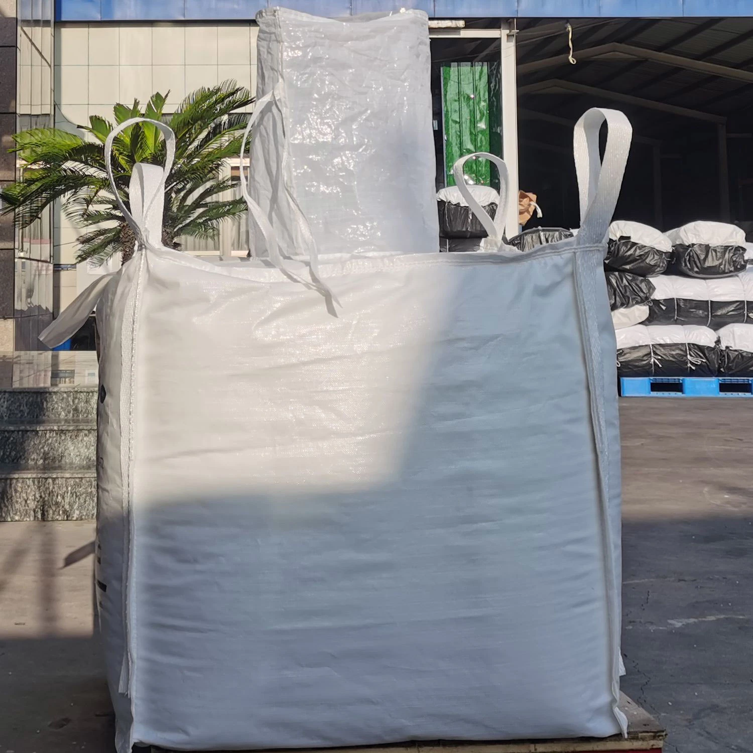 Bulk Manufacture Discharge Spout Big 1000kg Container Sacks for Packaging Storage Bag