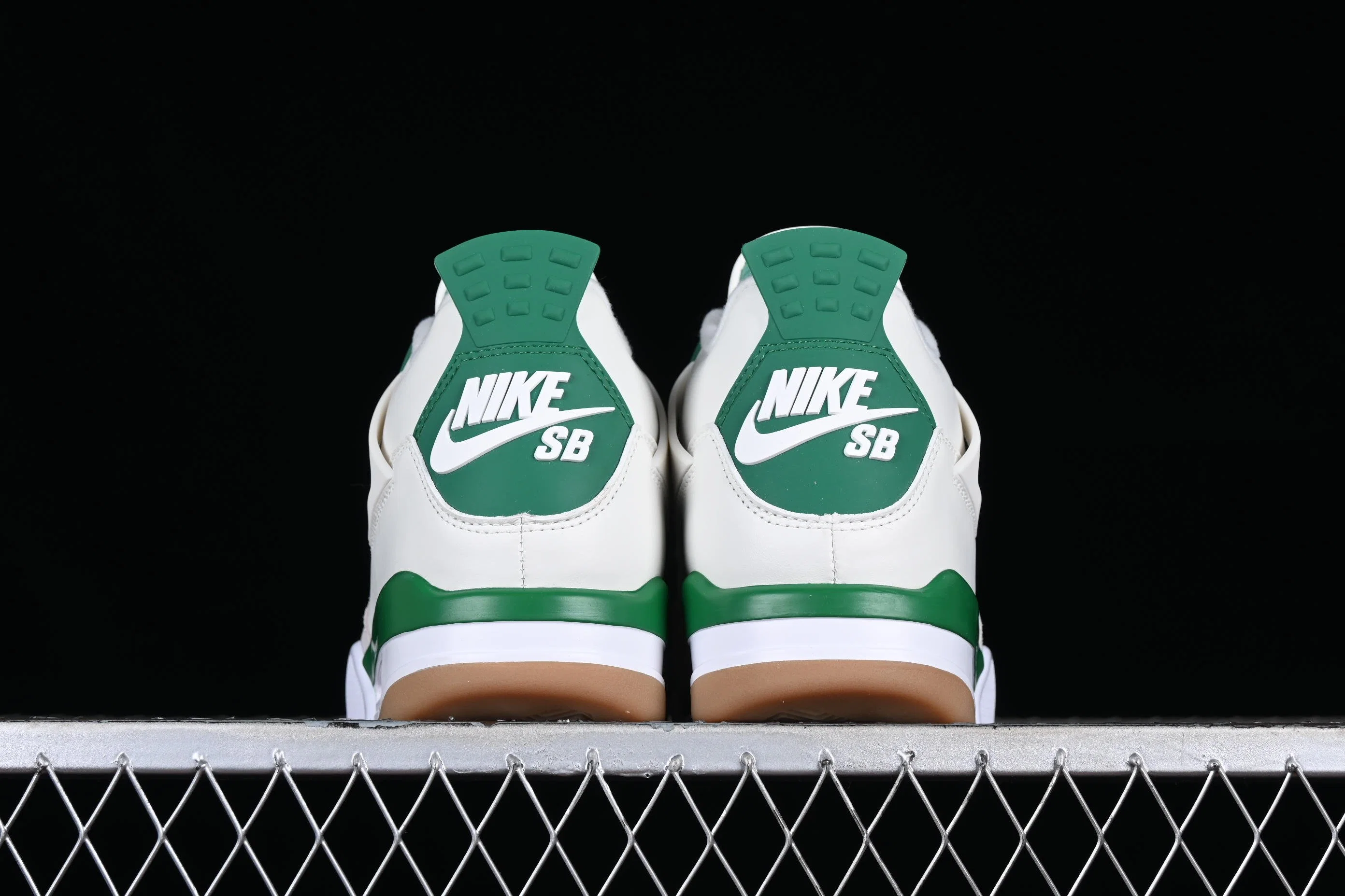 Sb X Air Jordan 4 "Pine Green" Nike Baketball Shoes for Men