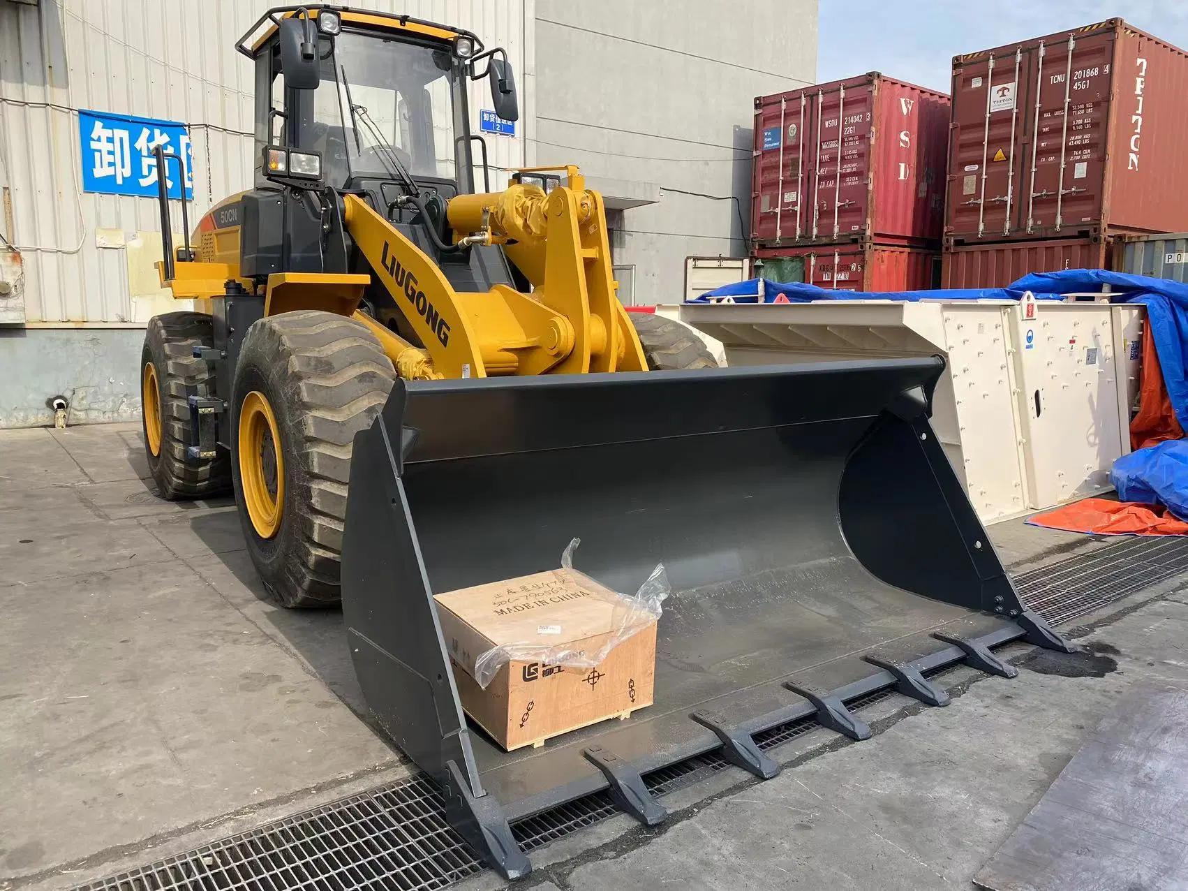 Liugong 5t Wheel Loader Zl50cn with 3cbm Bucket in Mexico