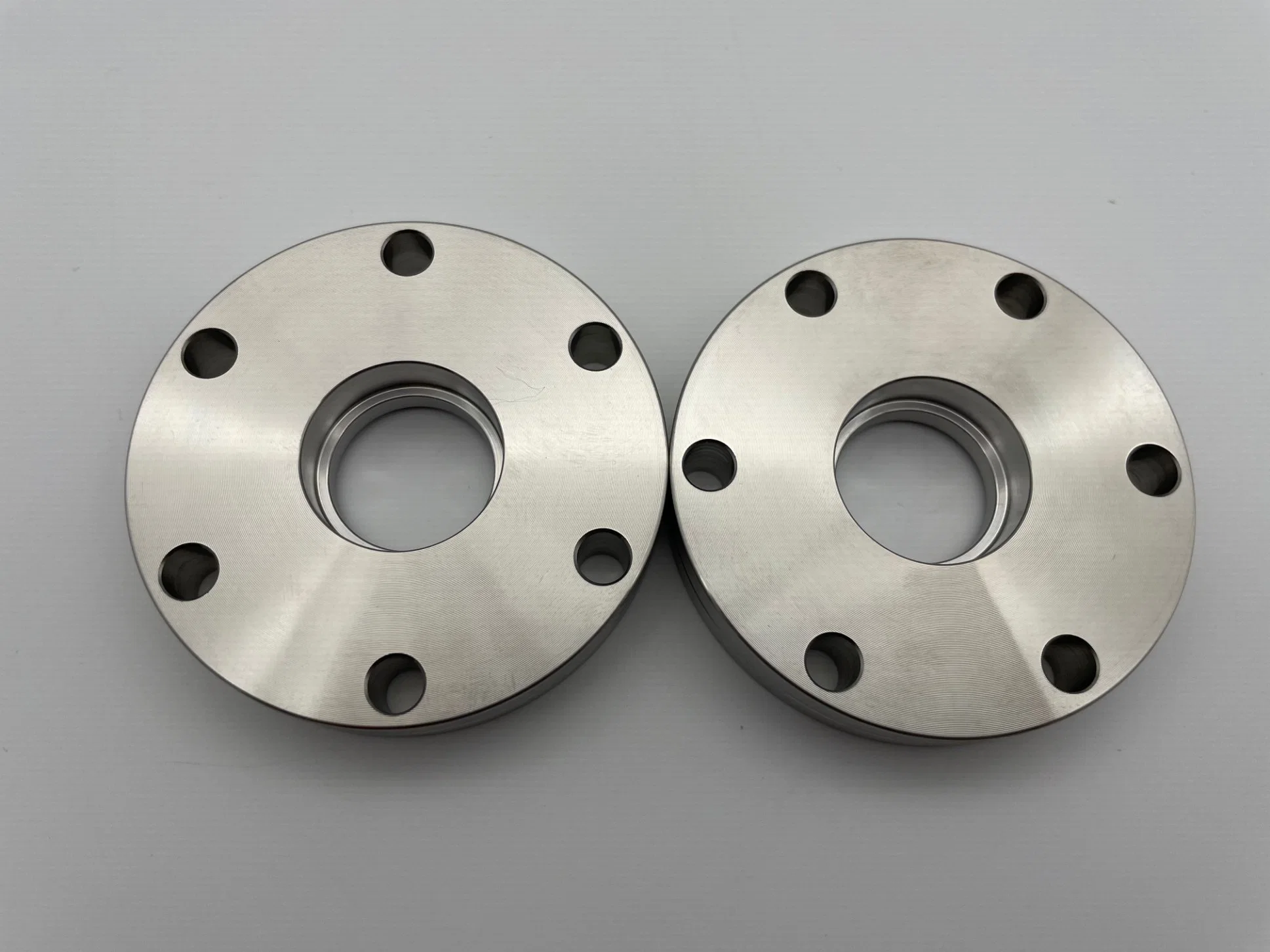 Customized Uhv Flange Stainless Steel Flange Cast Flanges CF Bored Flange with Threaded Holes