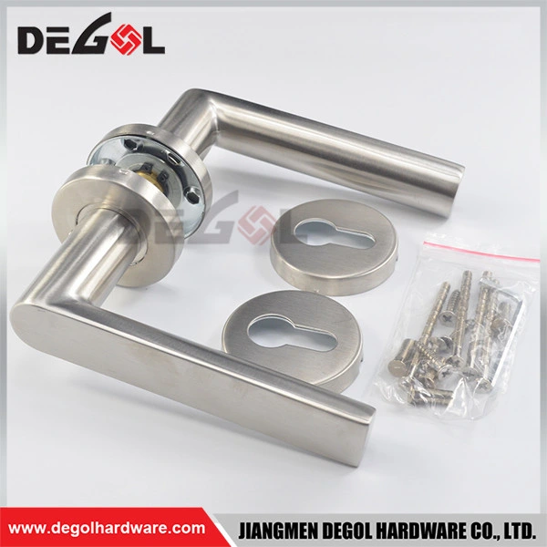 Stainless Steel Simple Door Handle, Precision-Cast Wooden Door Handle