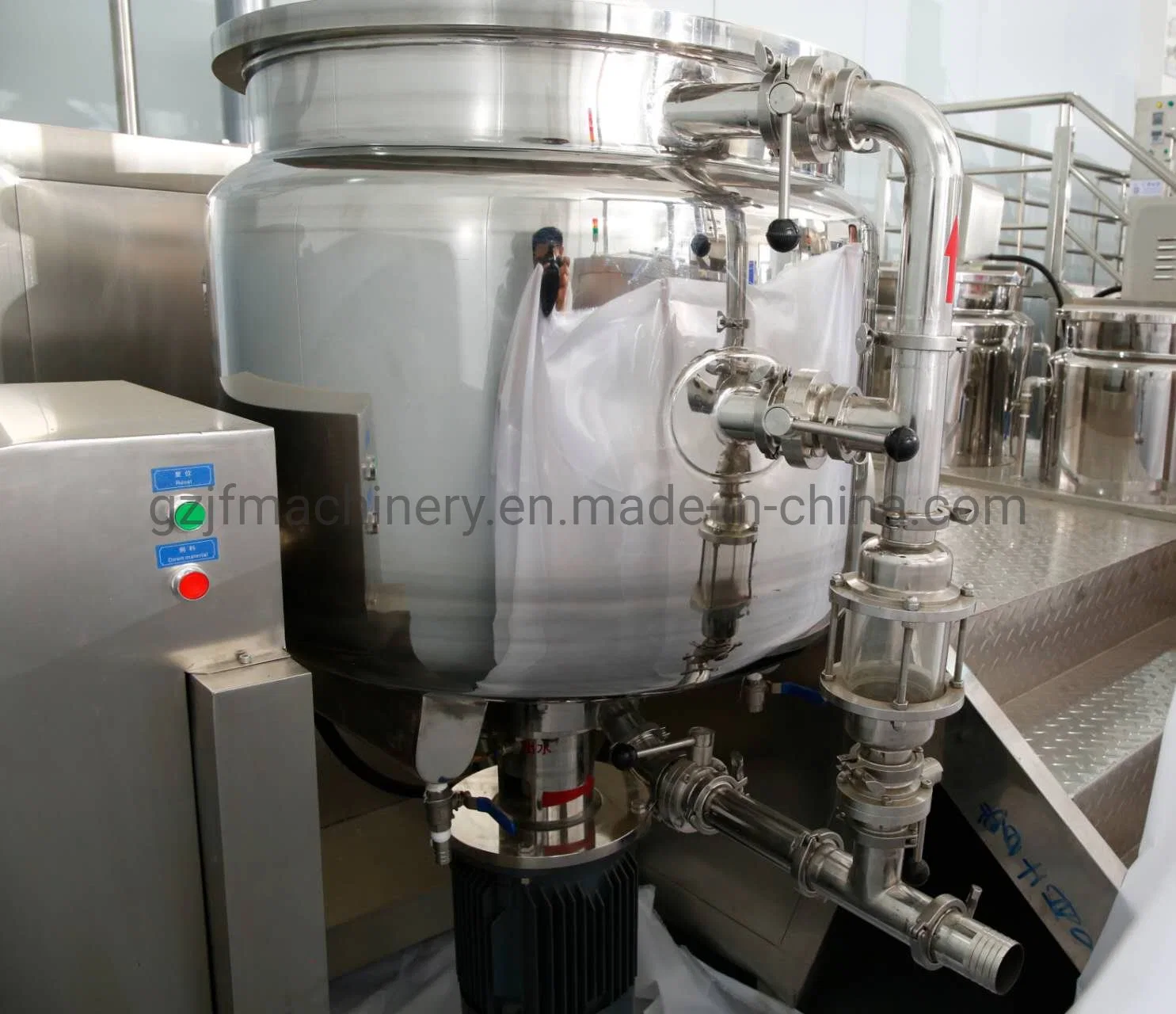 Cosmetics Manufacturing Equipment Homogenizing Agitator Double Jacketed Heating Mixer Machine