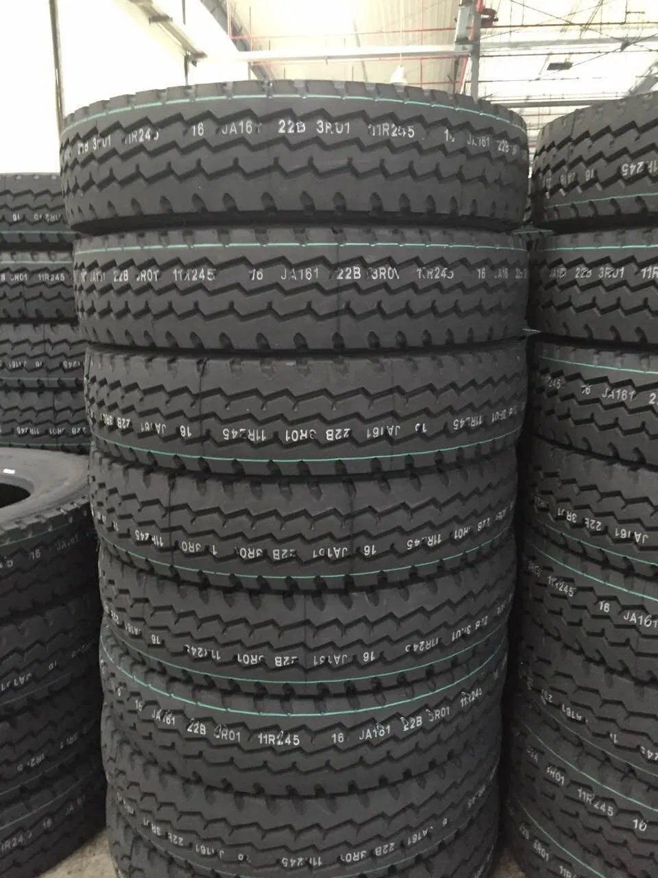 All Steel Radial Truck Tires, Bus Tires, TBR Tires, Radial Tire (11R22.5 11R24.5 295/75R22.5 385/65R22.5 425/65R22.5)