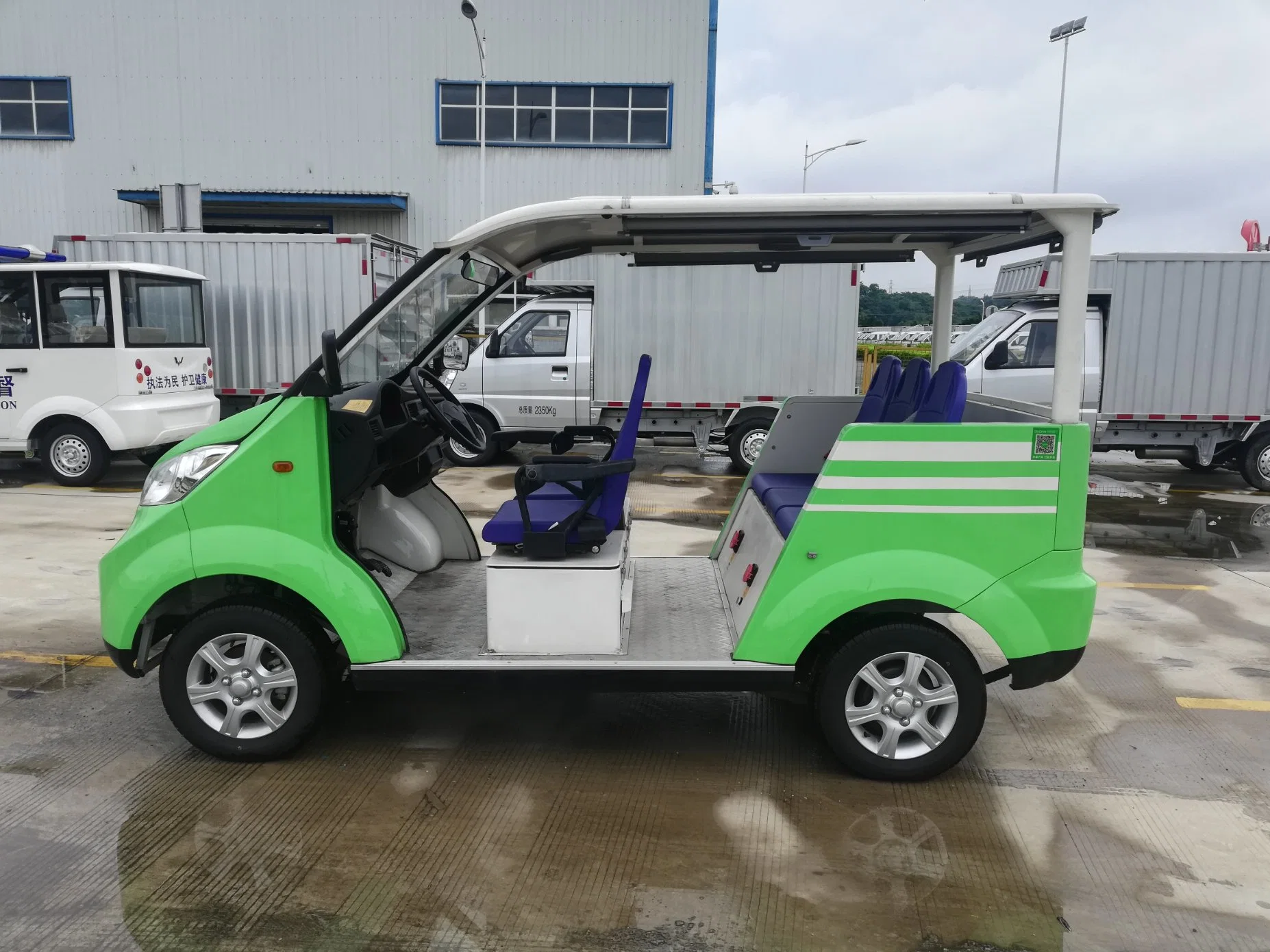 Electric Tourist Bus Sightseeing Car 4 Seats Shuttle Bus for Sale Tourist Electric Cars