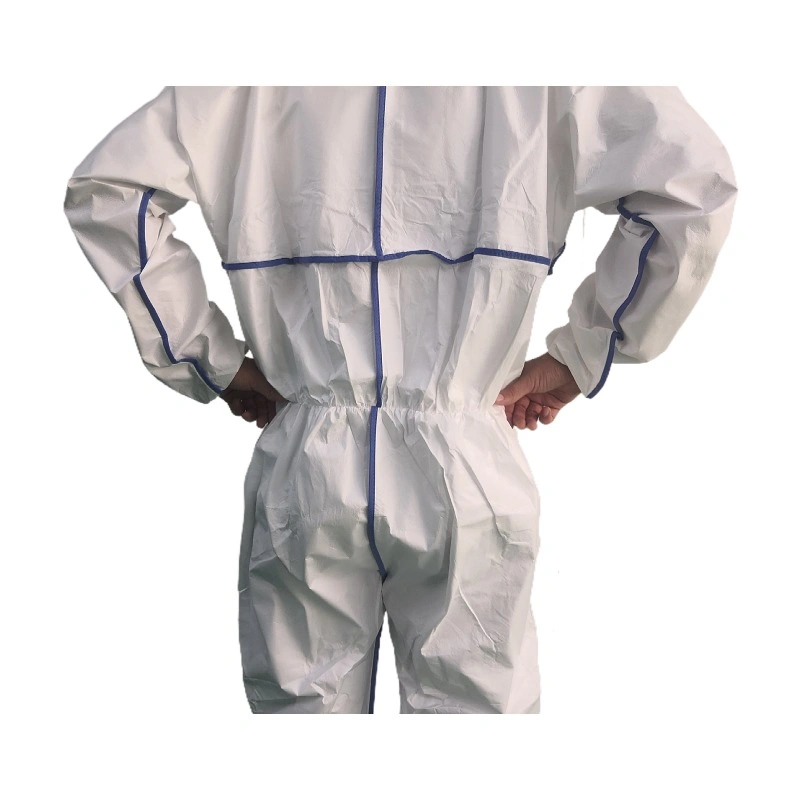 Guardwear OEM Chemical Safety Clothes Suit PPE for Ports Hooded Medical Protective Coverall Clothing for Ports