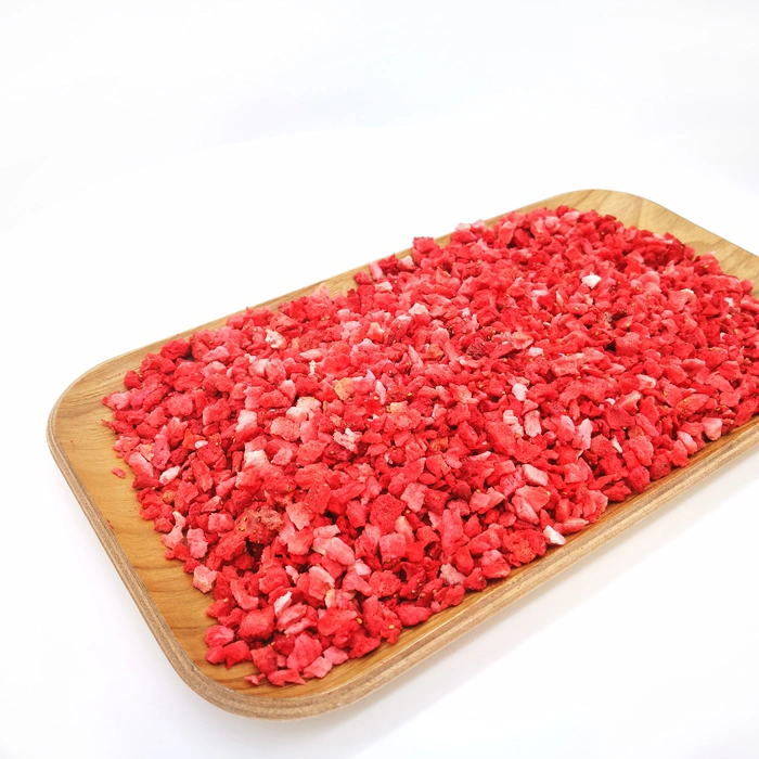 Freeze Dried Strawberries for All Ages People Fruit Chips Strawberry Whole/Slice/Dice/Powder