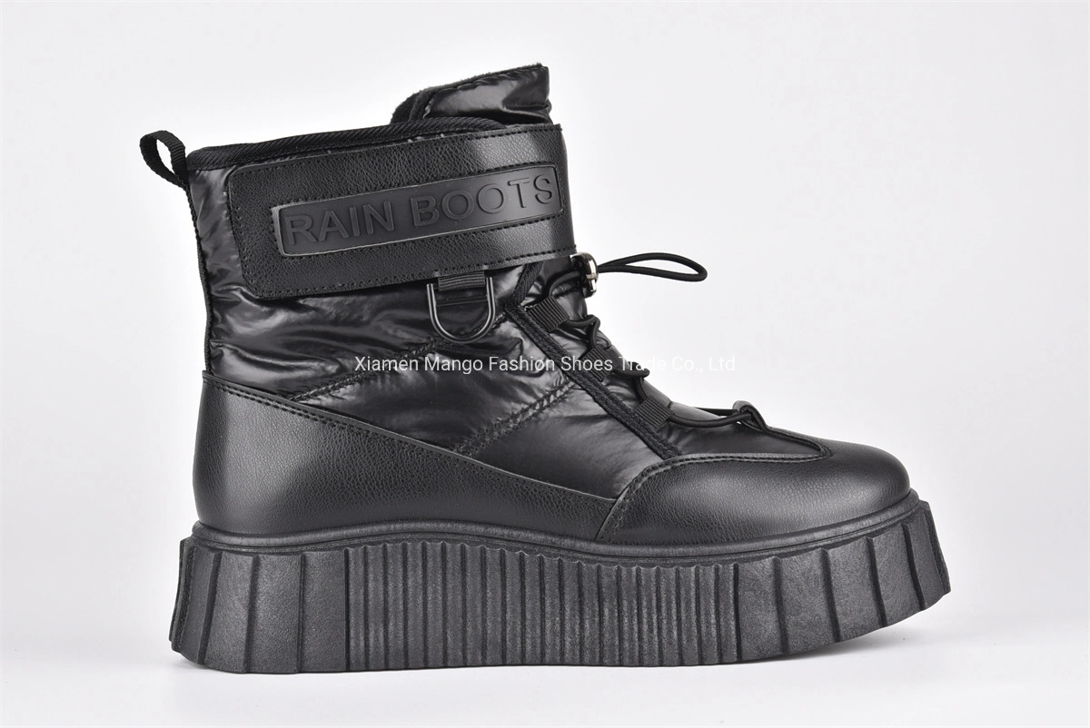 Nuevo estilo de mujer invierno Bota de lluvia en el exterior resistente al agua de buena calidad Boot Botines Anti-Slippery de fondo plano.