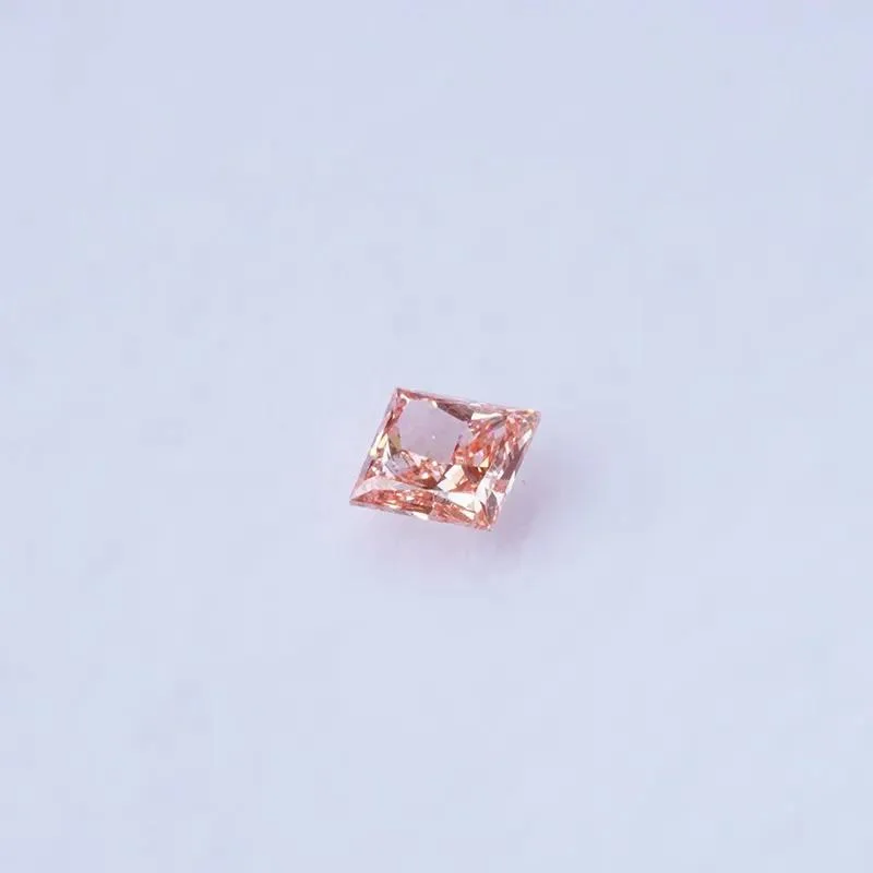 3,6*3,6mm Princess Cut Loose Stone Pink HPHT Lab Grown Diamond