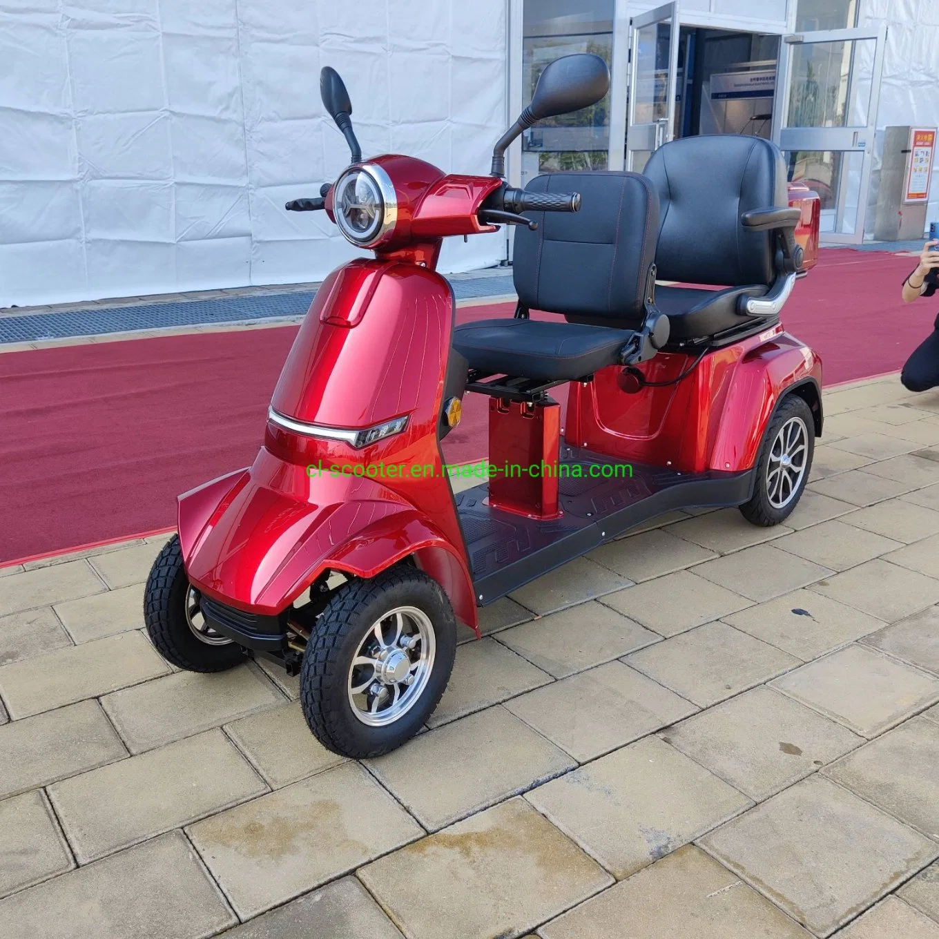 CE Comfortable 2 Seats 4wheels Electric Mobility Scooter for Elderly Disabled Passenger Cargo Use