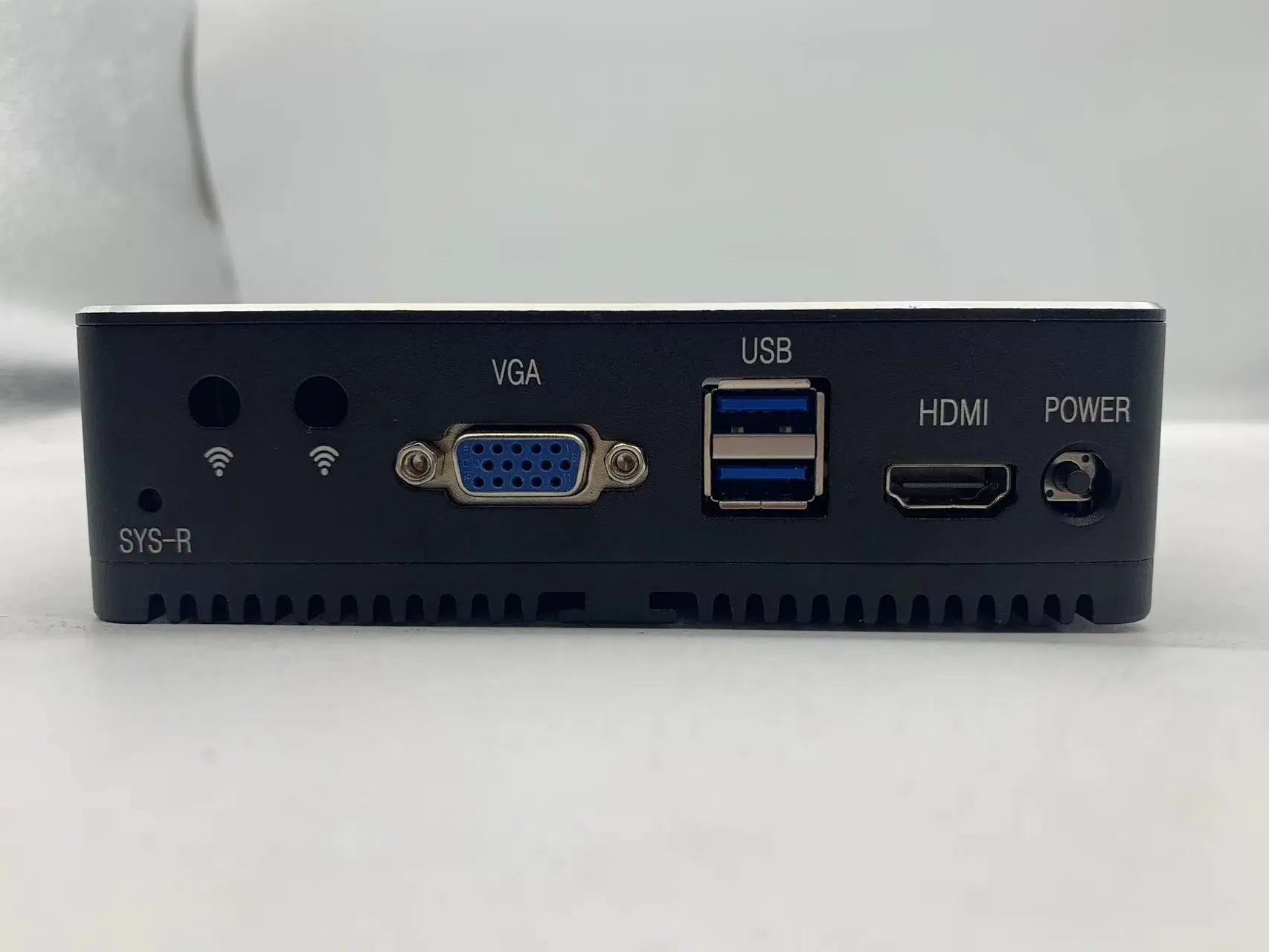 Intel Celeron J4125 Quad Core 4 LAN-Desktop-NUC-Box, Desktop pfSense Firewall-Server