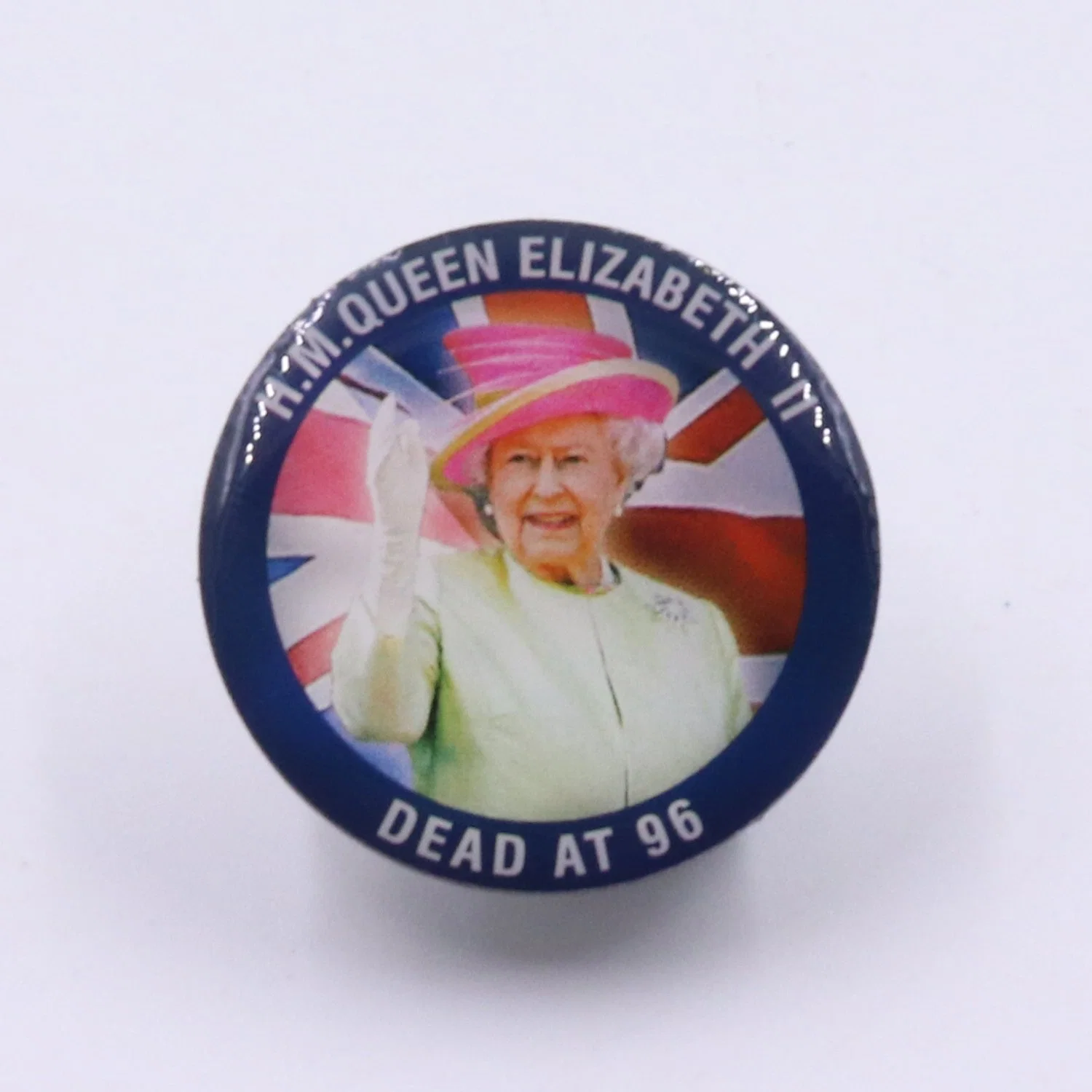 China Wholesale/Supplier Printing Enamel Round Shape in Stock Elizabeth High quality/High cost performance  Metal Art Crafts Souvenir Gift Low MOQ 96 2022 United Kingdom Queen Badge for Sale