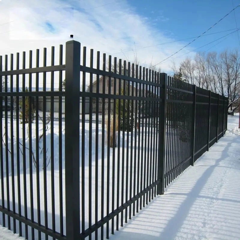 Transforma tu jardín en un oasis perfecto con Ornamental Metal Cercado de piquete